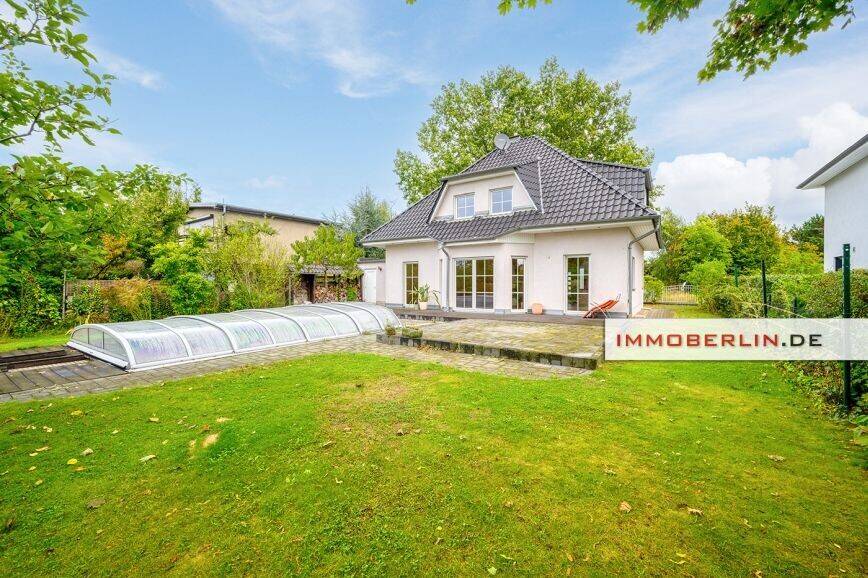 IMMOBERLIN.DE - Traumhaftes Haus mit herrlichem Südgarten in wunderbarer Lage
