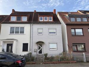 PURNHAGEN-IMMOBILIEN - Doppelhaushälfte in zentraler Lage, nahe Diakonie-Krankenhaus in Bremen – 28239 Bremen – Vorschaubild 2
