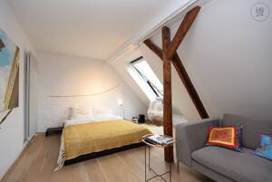 Atelierflair -möbliert - mit 30 m² Dachterrasse über den Dächern der Südstadt – 50677 Köln – Vorschaubild 6