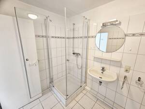 Ruhige 2-Zimmer Etagenwohnung mit Balkon, Keller und Autostellplatz in Neuenkirchen bei Soltau, 63qm – 29643 Neuenkirchen – Vorschaubild 7