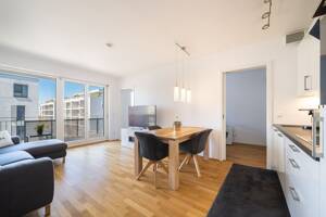 MÜNCHNER IG | TRAUMHAFTE 2 ZIMMER WOHNUNG IN SCHWABING MIT BLICK INS GRÜNE ! – 80807 München – Vorschaubild 5