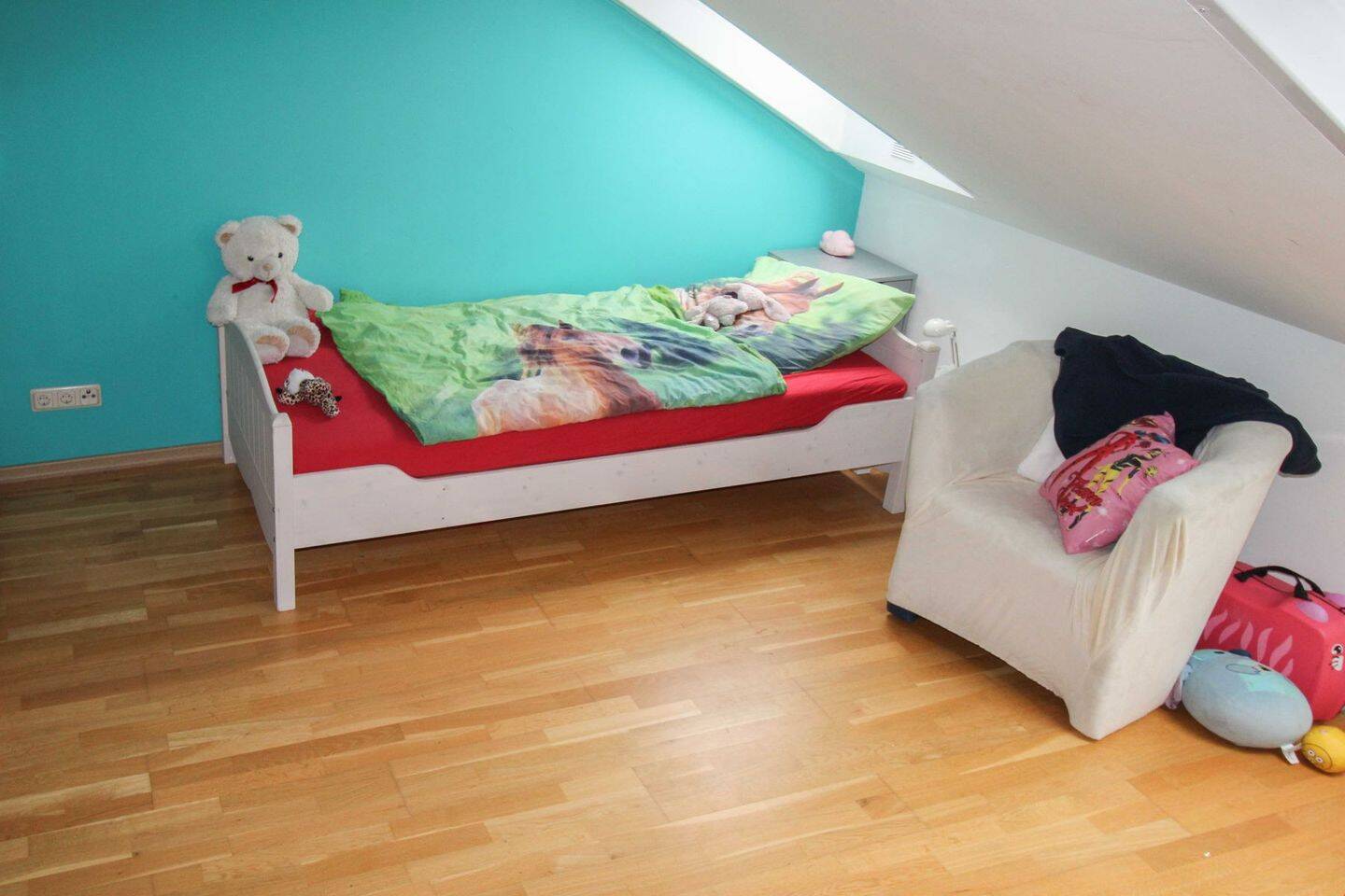 Großzügiges 8-Zi. Haus plus Bungalow, Wintergarten, Garage, 2 Carports in Braunschweig Weststadt – Braunschweig – Vorschaubild 2