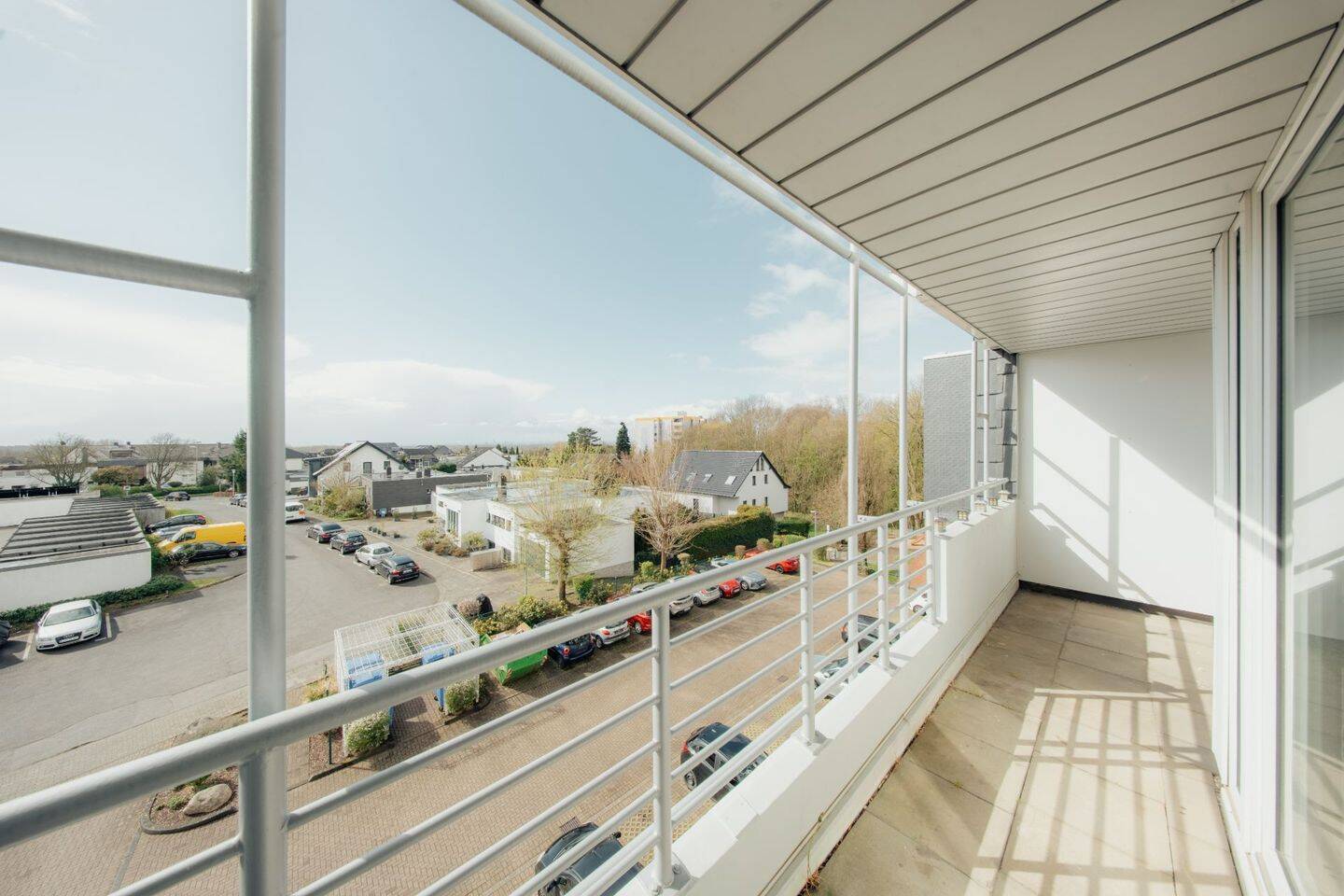 Helle 3-Zimmer Eigentumswohnung (74m²) mit großem Balkon in Schlebusch
