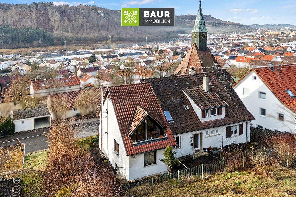 360° | Zweifamilienhaus in Aussichtslage von Albstadt zum Wachküssen – Albstadt – Bild 1 von 9