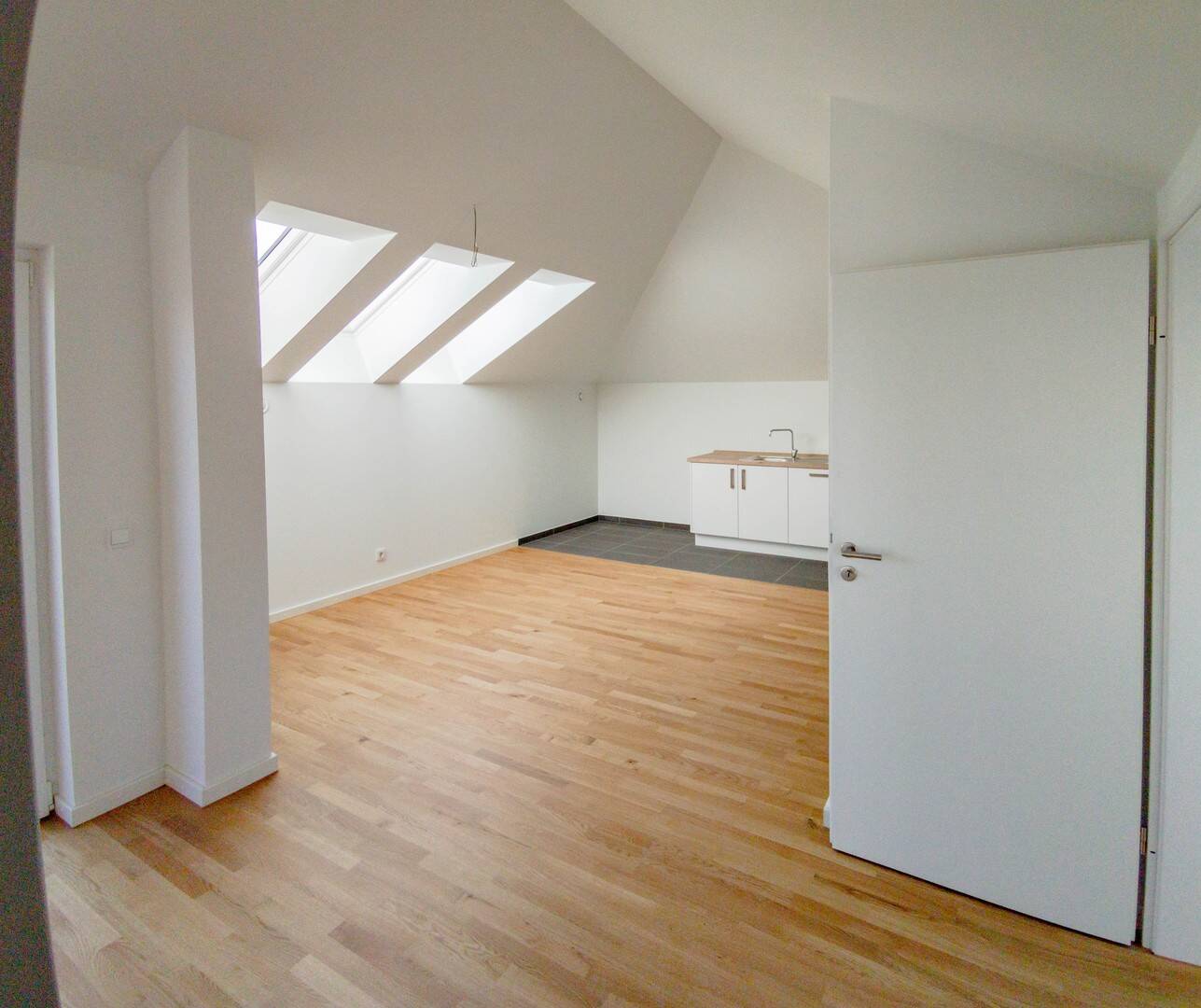 3 Zimmer-Maisonnette zentral über den Dächern Fürths WE34 – Fürth – Vorschaubild 9