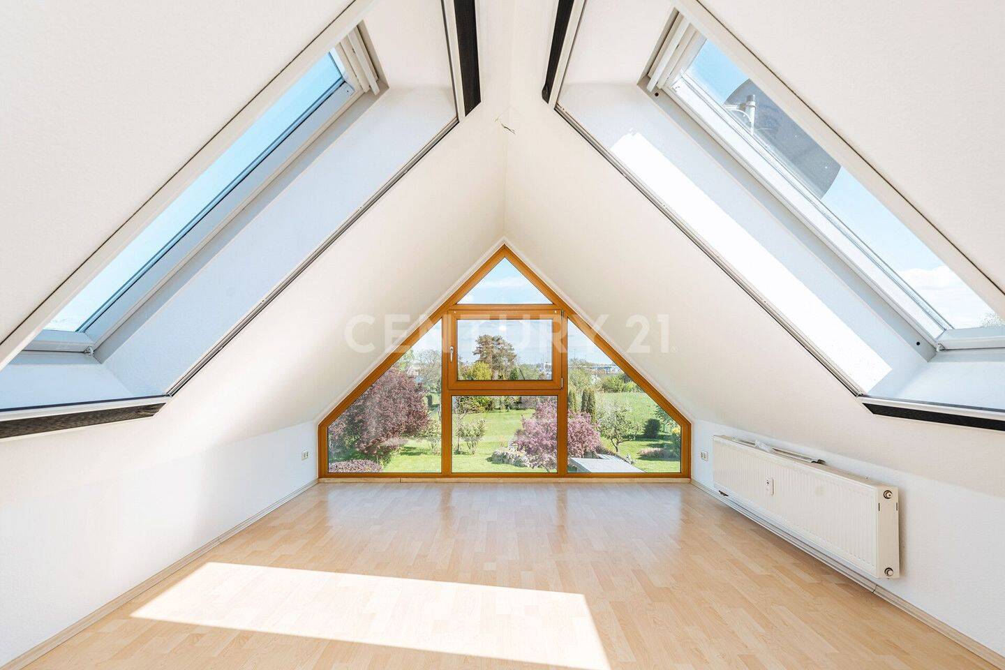 Nahe Warnemünde: 4-Zimmer-Maisonette mit 2 Balkonen und Stellplatz – Rostock – Vorschaubild 8