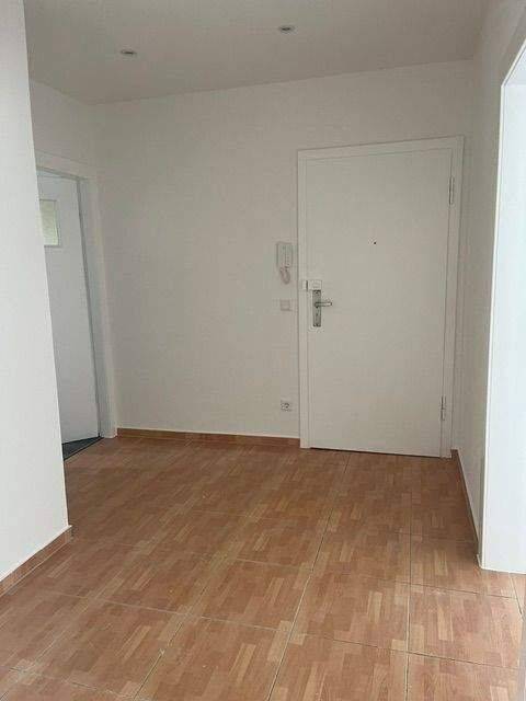 Frisch renoviert! 3-Zimmerwohnung mit Balkon nähe Nordstraße! – Düsseldorf – Vorschaubild 3