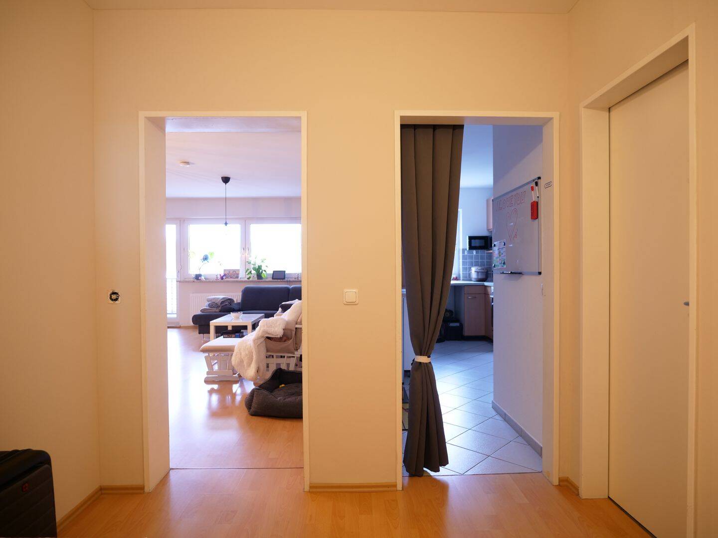Attraktive Wohnung mit Balkon und Tiefgaragenstellplatz! – Mainz – Vorschaubild 3