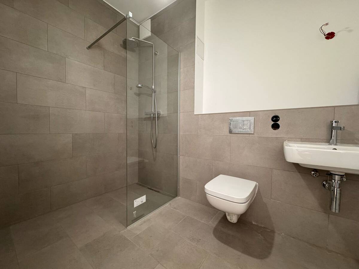 SPECIAL OFFER: Berliner Allee: ERSTBEZUG im NEUBAU per 2025 : u.a. 1-Zi- EG- Wohnung mit TERRASSE – Berlin – Vorschaubild 6