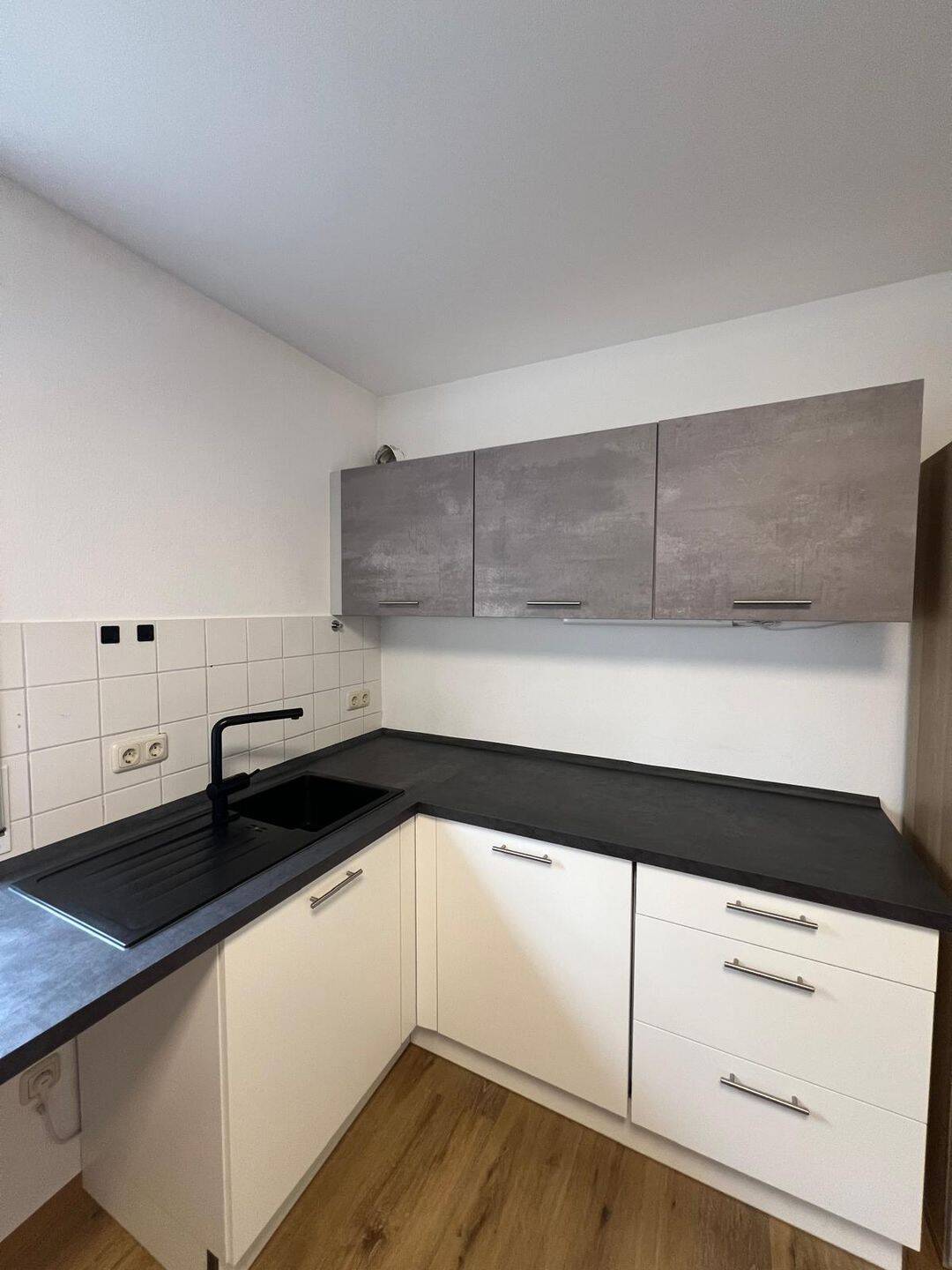 Attraktive 3-Zimmer-Wohnung mit großem Wohnbereich, Balkon & moderner Ausstattung – Ergersheim – Vorschaubild 3