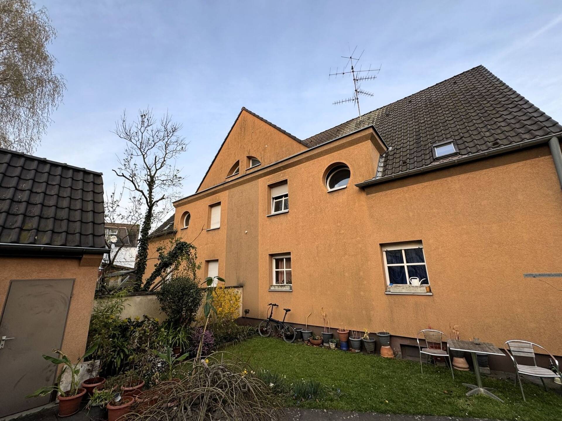 Haus in 50999 Köln mit 474,82 m² kaufen