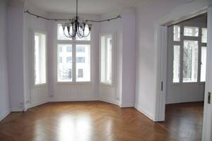 7-Zimmer-Altbau in Winterhude: Nur als Wohnbüro bzw. -praxis bzw. -atelier. Wohgemeinschaft möglich. – 22301 Hamburg – Vorschaubild 2