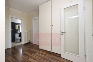 Helle 2-Zimmerwohnung mit Loggia, Einbauküche, Wannenbad und Außenstellplatz -Heiderhof- – 53177 Bonn – Vorschaubild 4