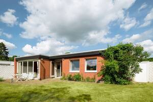 Charmanter Bungalow in ruhiger Lage des Kurfürstenviertels mit Garten, Garage und riesigem Keller – 28329 Bremen – Vorschaubild 2