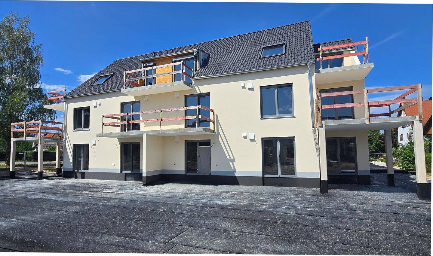 *** Moderne Eigentumswohnung-energieeffizient-hoher Wohnkomfort ***