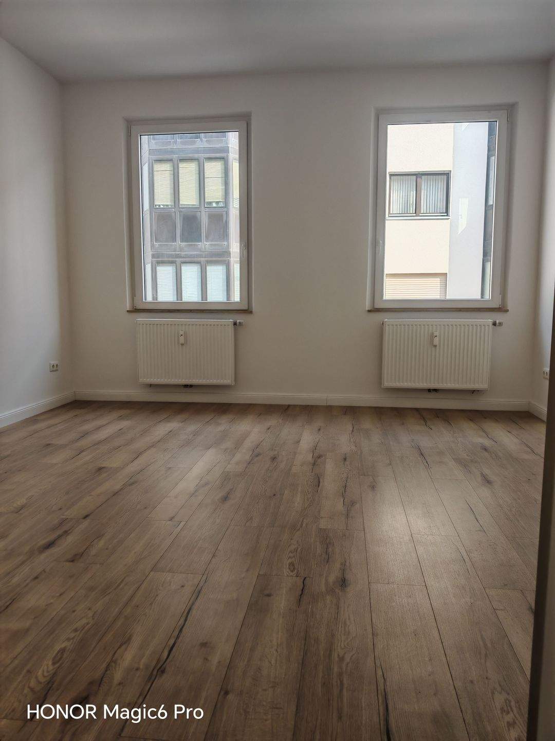 Helle und hochwertig renovierte 2-Zimmer Wohnung inkl. Einbauküche – Nürnberg – Vorschaubild 5