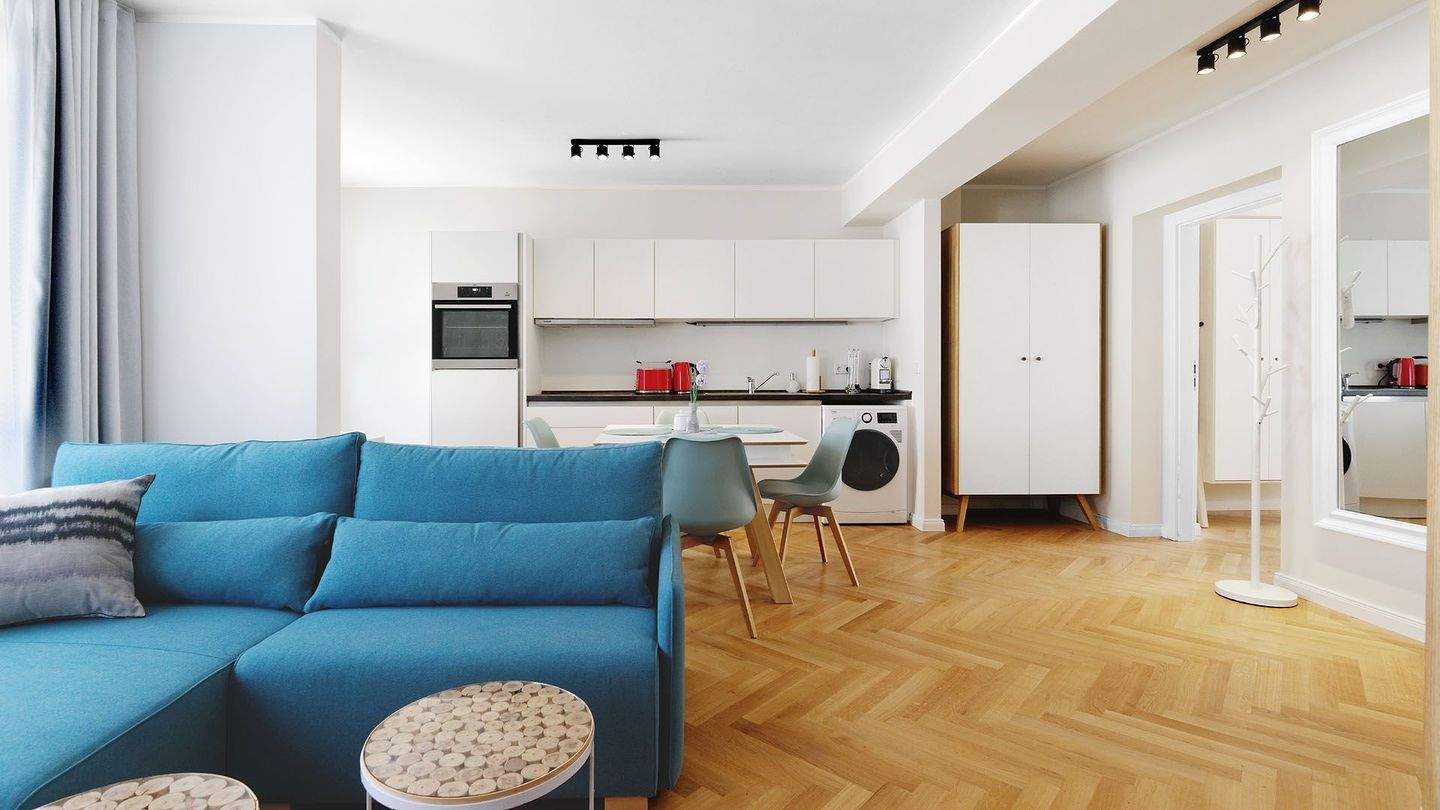 Stilvoll möblierte 2-Zimmer-Wohnung in Berlin-Mitte - Modernes Wohnen im sanierten Altbau – Berlin – Vorschaubild 8
