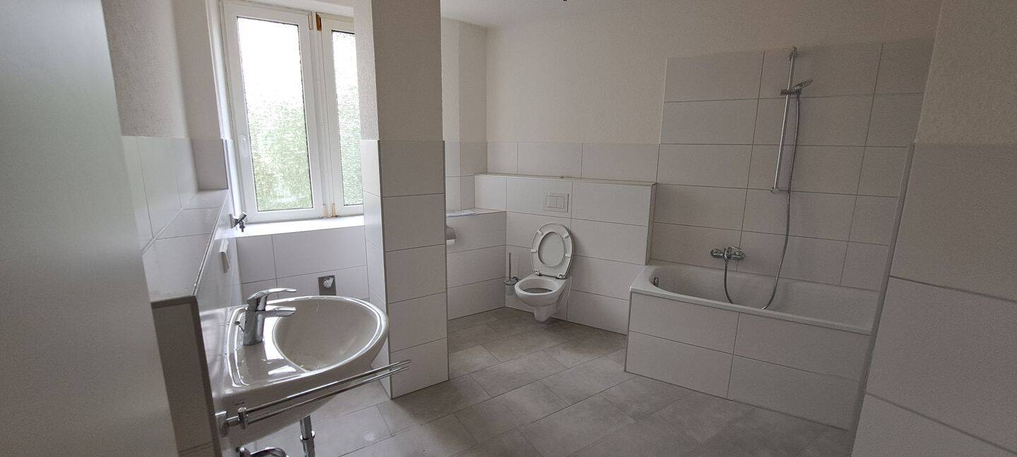 Komplettsanierte 3-Zimmer-Wohnung im 2. Obergeschoss in 90443 Nürnberg! – Nürnberg – Vorschaubild 6