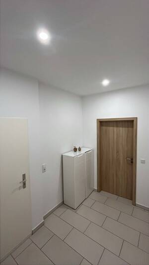 Moderne 2-Zimmer-Wohnung (55 m²) mit Einbauküche und Garage – 33602 Bielefeld – Vorschaubild 3