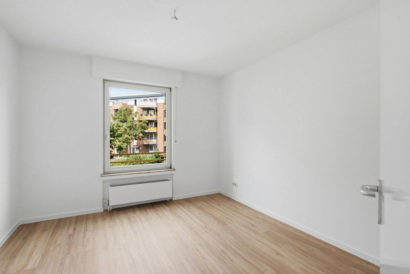 Neu am Markt: Helle 3-Zimmer-Wohnung mit Balkon und Tiefgaragenstellplatz in Leipzig-Heiterblick! – Leipzig – Vorschaubild 6
