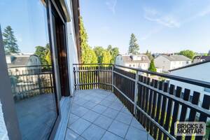 Kein Standard sondern charaktervolles Zuhause: DG-Maisonette mit Holzofen & Galerie in Waldtrudering – 81827 München – Vorschaubild 9