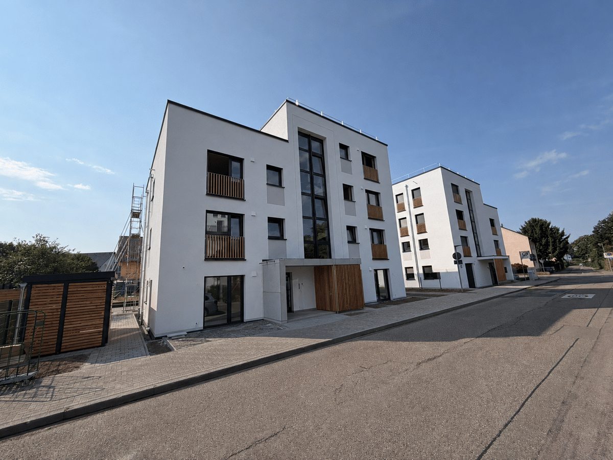 Erstbezug | 3-Zimmer-Neubauwohnung | 80,3 m² | Einbauküche | KfW 40 | Südbalkon | Kehl-Sundheim – 77694 Kehl – Bild 1 von 9