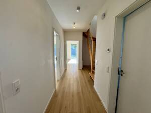 EXKLUSIVE NEUBAU-DOPPELHAUSHÄLFTE | 3 Zimmer mit Garten – 27578 Bremerhaven – Vorschaubild 2