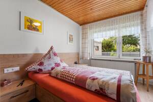 Doppelhaushälfte mit Charme und Platz für Ihre Wohnideen in Oldenburg – 26133 Oldenburg – Vorschaubild 4