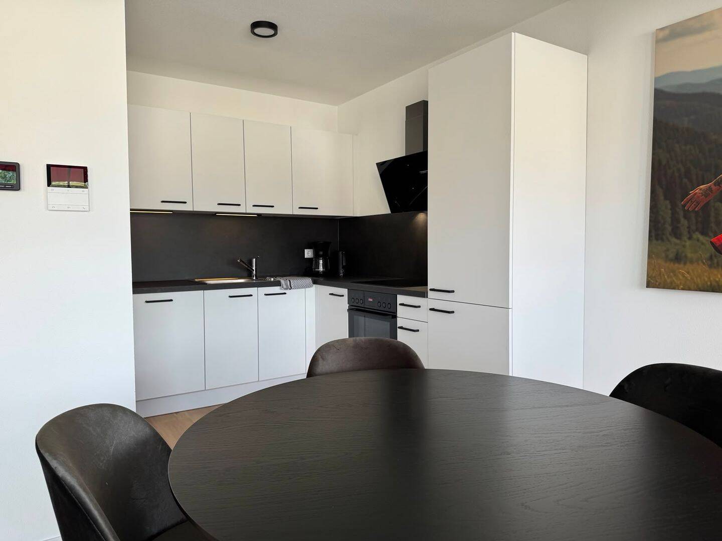 Voll möblierte 2-Zimmer-Wohnung im Erstbezug – Bestlage am Kurpark Königsfeld im Schwarzwald – Königsfeld im Schwarzwald – Vorschaubild 4