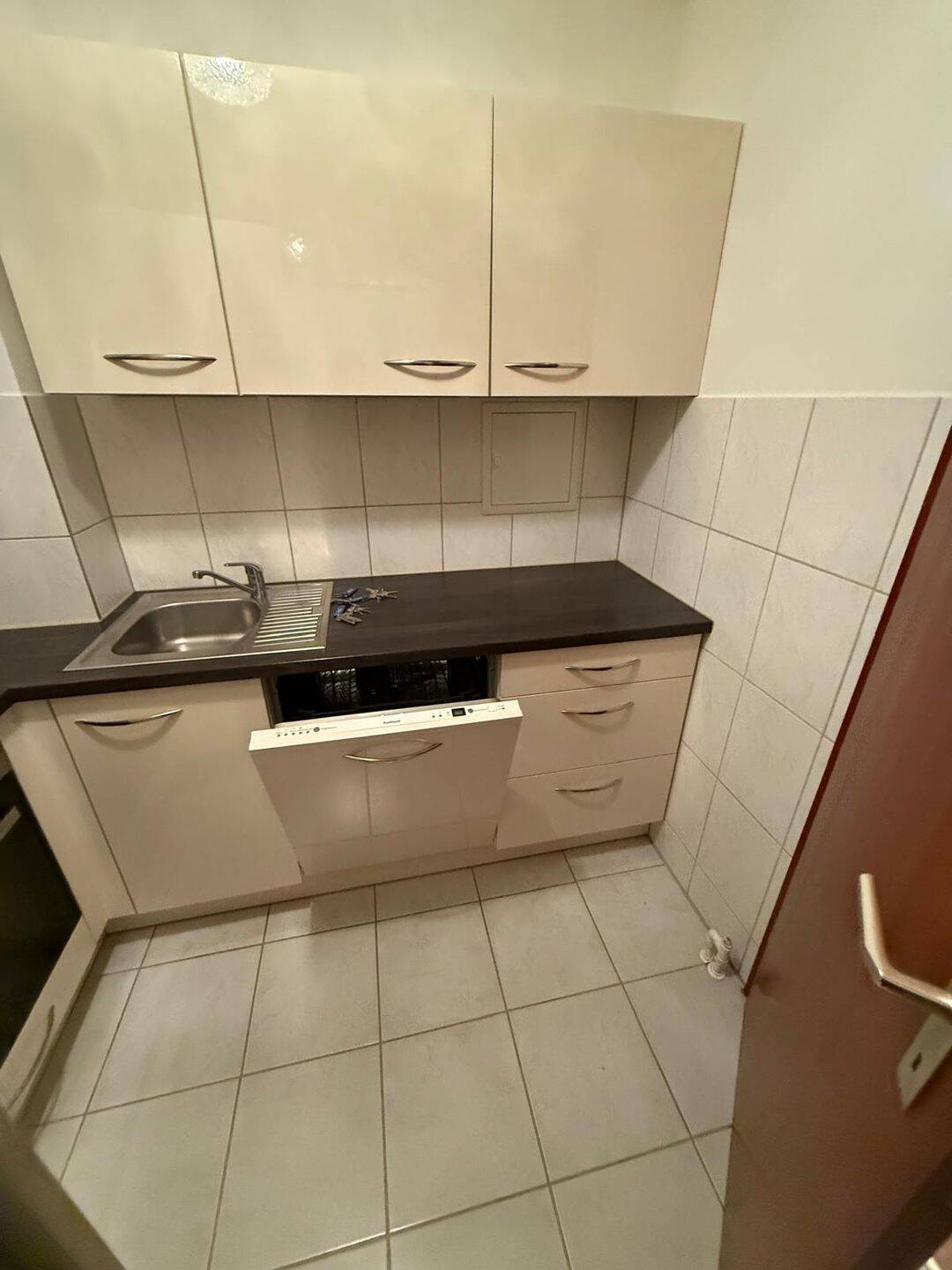 Sofort einziehen! Helle 2-Zimmerwohnung mit TG in München Pasing – München – Vorschaubild 9