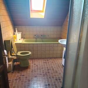 Gemütliche 2-Zimmer-Dachgeschosswohnung Brüderstr.24 – 42719 Solingen – Vorschaubild 8