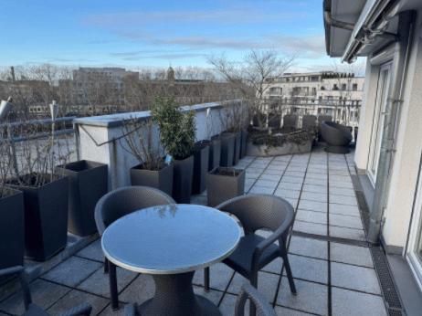Lichtdurchflutete echte Penthousewohnung mit Panoramablick – Nürnberg – Vorschaubild 6