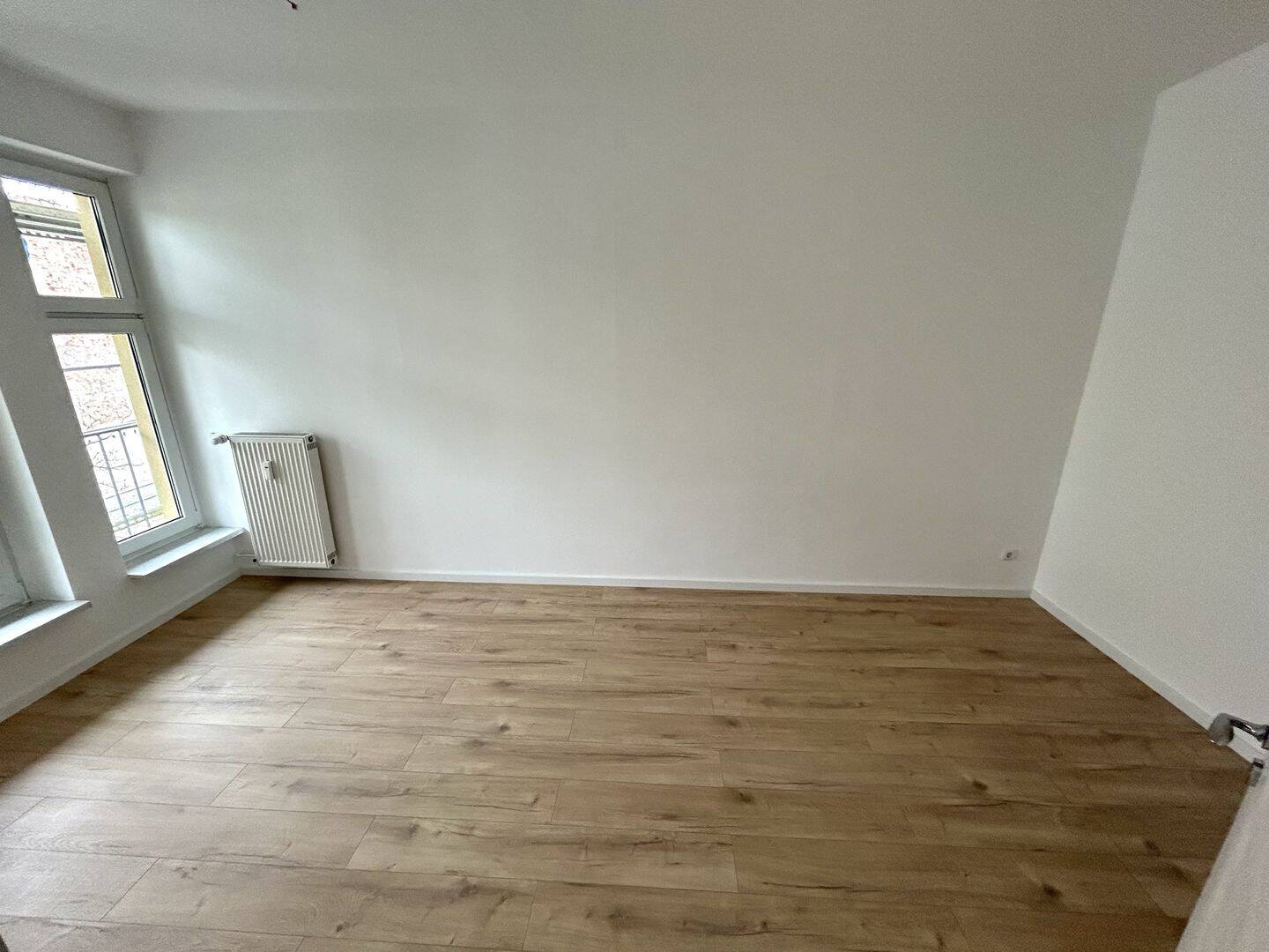 Großzügige Altbauwohnung in der Hegelstraße ! – Magdeburg – Vorschaubild 6