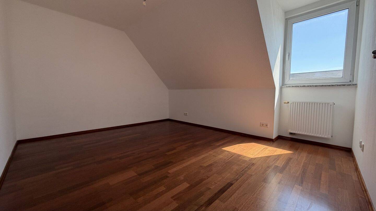 Exquisite 3-Zimmer-DG-Maisonett-ETW – Nürnberg – Vorschaubild 8