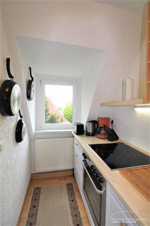 20877 HomeCompany Dresden Möbliert/Furnished 2-Zimmer Dachgeschosswohnung in Dresden-Dölzschen max. 2 Personen – 1187 Dresden – Vorschaubild 7
