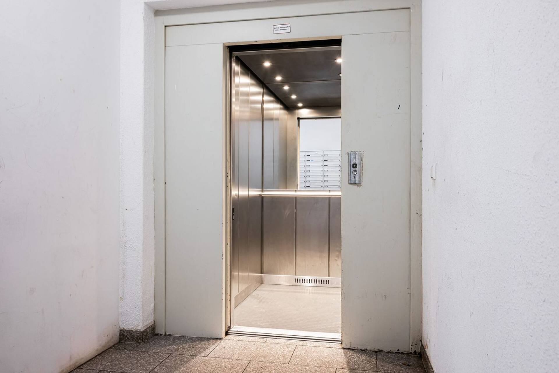Etagenwohnung in 45326 Essen mit 54 m² kaufen