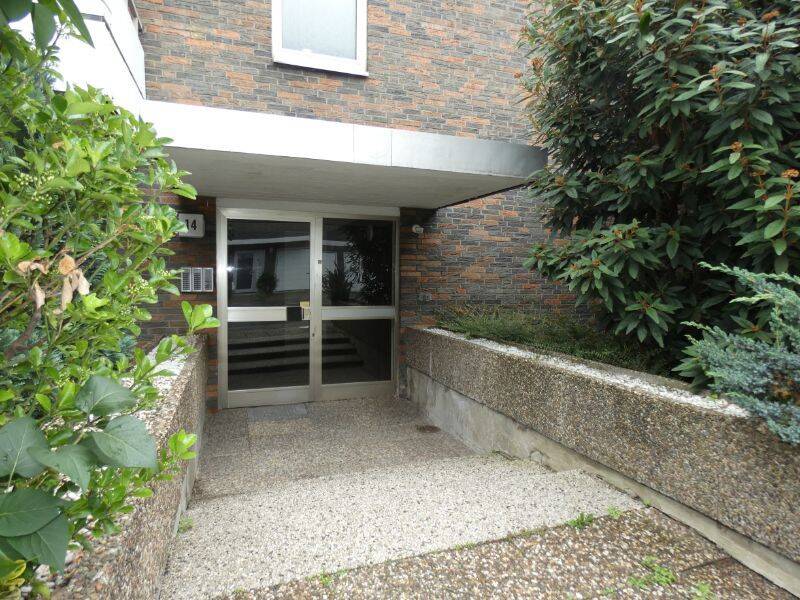 Moderne 4-Zimmer-Maisonettewohnung - Erstbezug nach Komplettsanierung - mit zwei Balkonen – Düsseldorf – Vorschaubild 3