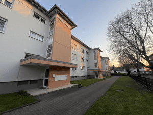 Hochwertig Sanierte 3 Zi Wohnung in guter Lage in Mainz Kastel