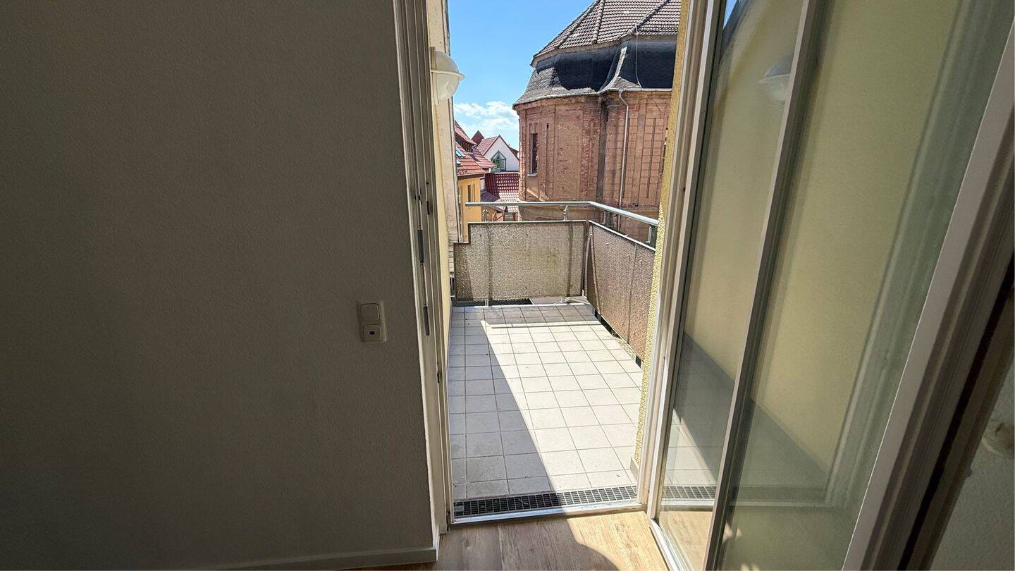 2-Raum-Wohnung in der Altstadt mit Balkon
