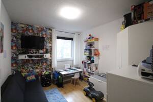 Platz für Familien - 4-Zimmer-Eigentumswohnung mit TG-Stellplatz und Balkon in Lannesdorf – 53179 Bonn – Vorschaubild 3