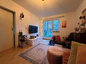 Charmante 2-Zimmer-Wohnung mit Balkon in zentraler Lage von Stuttgart-West – 70193 Stuttgart – Vorschaubild 2