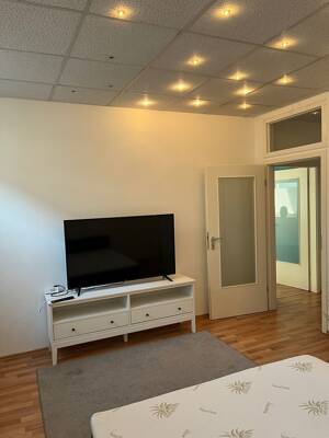Attraktive 2 Zimmer Wohnung – 24103 Kiel – Vorschaubild 4