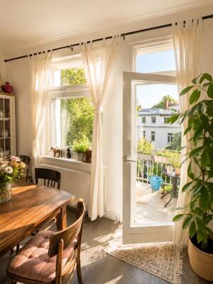 83qm Zentrale Altbau WG, Traum Blick, ruhig & Grün
