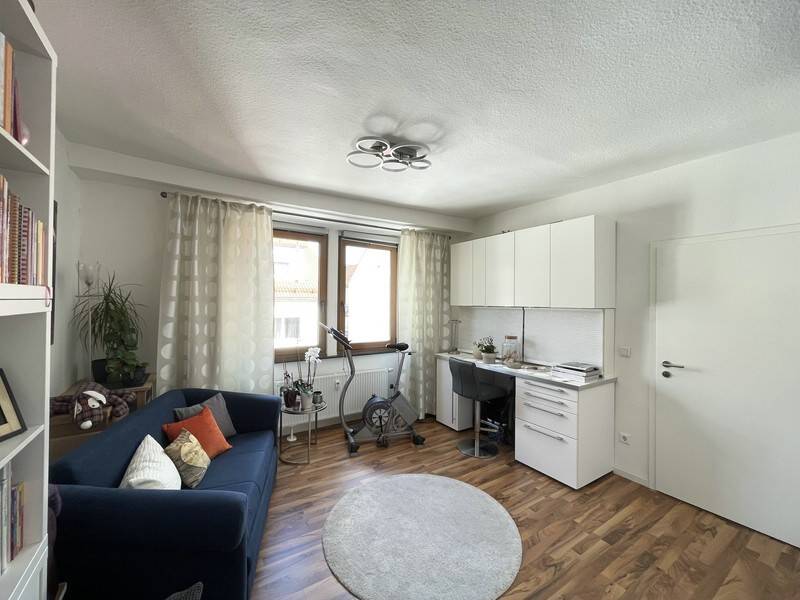 WOW!!! Traumhafte 3,5-Zimmer-Maisonette-Wohnung mit toller Ausstattung und Stellplatz in Nürnberg – Nürnberg – Vorschaubild 9