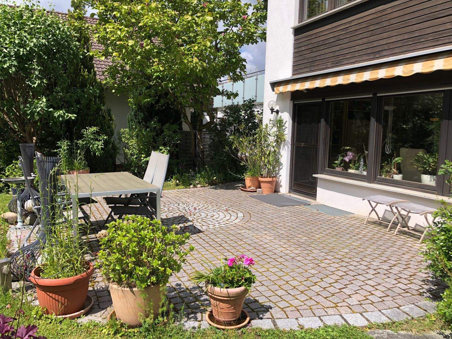 - PROVISIONSFREI - Besonderes Zweifamilienhaus in beliebter naturnaher Wohnlage von RT - Ohmenhausen ( Am Hasenberg ) – Reutlingen – Vorschaubild 9