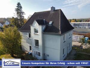 Mehrfamilienhaus mit Charme in ruhiger Lage von Lübeck- Schlutup – 23568 Lübeck – Vorschaubild 1