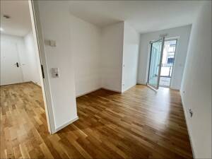 3 Zimmer Eigentumswohnung mit Balkon in Offenbach – 63071 Offenbach am Main – Vorschaubild 2