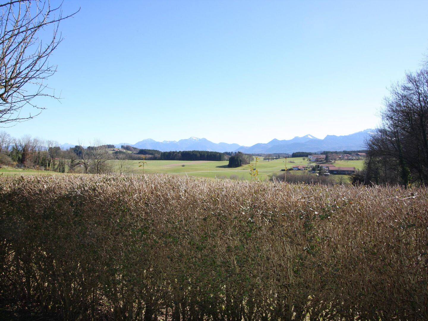 Ruhige Ortsrandlage und herrlicher Blick auf die Chiemgauer Alpen – Rimsting – Vorschaubild 5