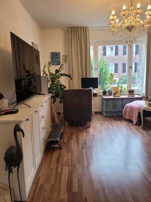 Helle 2-Zimmer-Wohnung mit Balkon in Düsseldorf – 40223 Düsseldorf – Vorschaubild 4