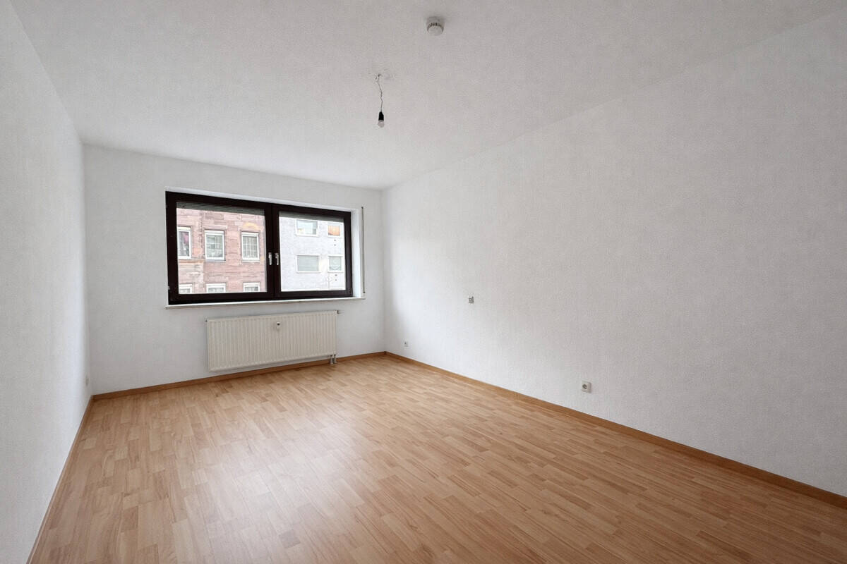 Zentrumsnah mit schönem Balkon - 2 Zimmerwohnung mit Stellplatz – Nürnberg – Vorschaubild 3